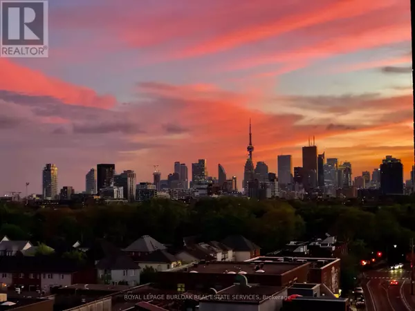 Toronto (south Riverdale), ON M4M1S2,1201 Dundas ST East #902