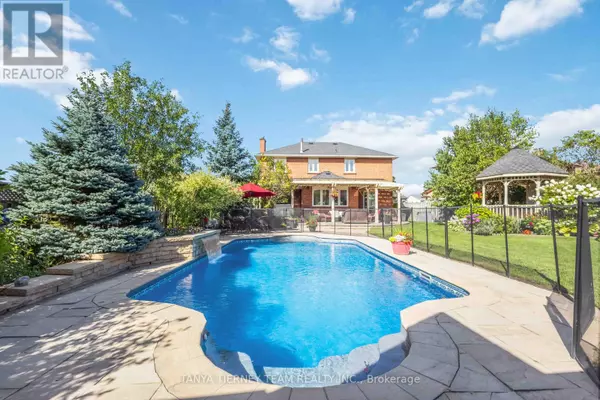 70 CANADIAN OAKS DRIVE, Whitby (blue Grass Meadows), ON L1N7G6