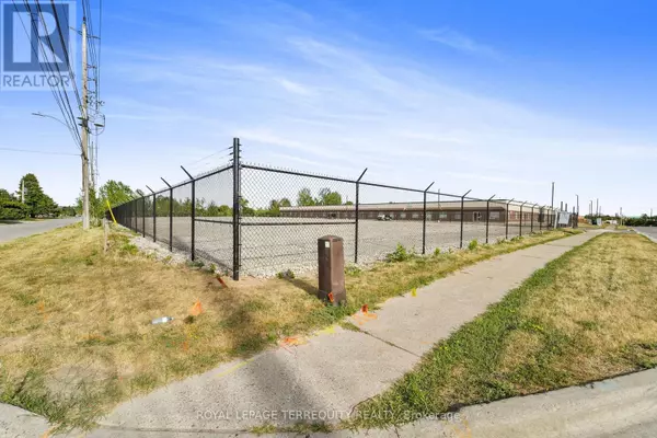 Oshawa (farewell), ON L1H3V9,797 WILSON ROAD S