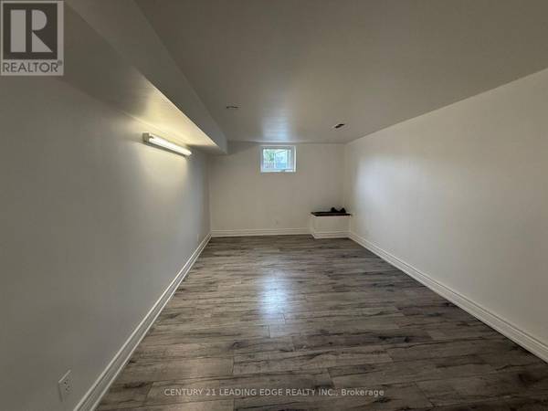 786 West Shore BLVD #Basement, Pickering (west Shore), ON L1W2V3