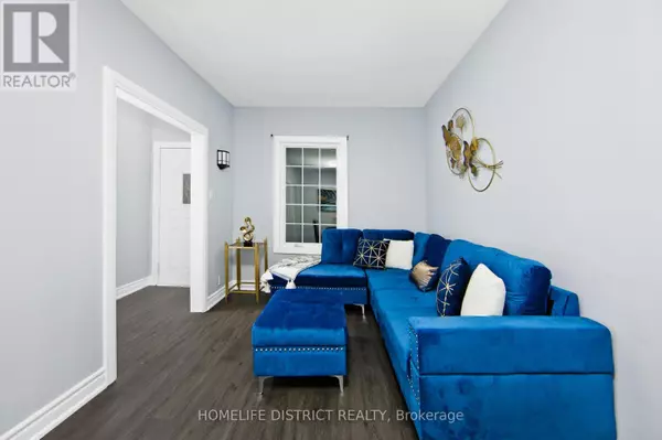 Oshawa (o'neill), ON L1G1R9,26 BROCK STREET E