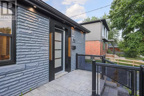 Toronto (wexford-maryvale), ON M1R1E7,88 INNISWOOD DRIVE