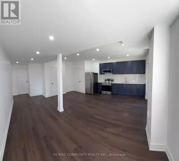 Oshawa (eastdale), ON L1K3G2,332 Fleetwood DR #Basement