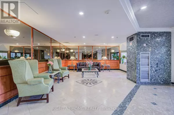 Toronto (milliken), ON M1V5C5,88 Alton Towers CIR #1501