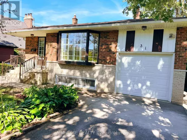 Toronto (guildwood), ON M1E1Y9,31 Poplar RD #(Main)