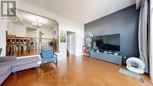 Toronto (l'amoreaux), ON M1V1N1,132 SILVER SPRINGS BOULEVARD