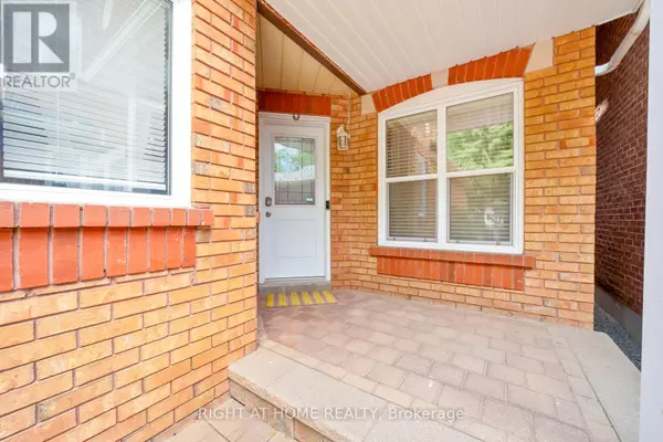 Whitby (rolling Acres), ON L1R1Z5,25 FIELDNEST CRESCENT