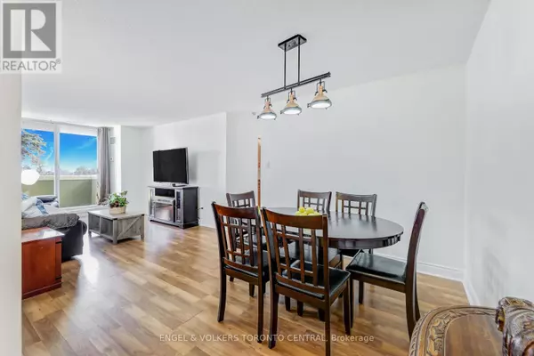 Toronto (malvern), ON M1B3V7,15 Sewells RD #207