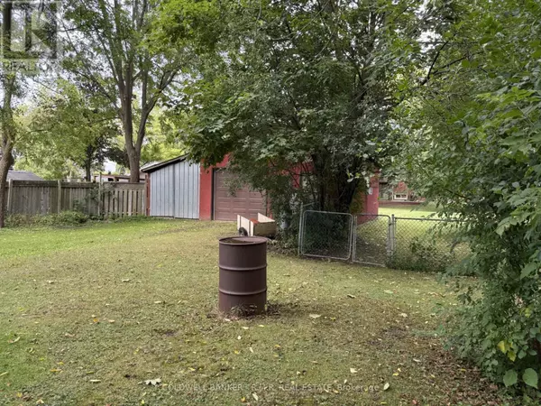 Whitby (brooklin), ON L1M1B3,7 VIPOND ROAD