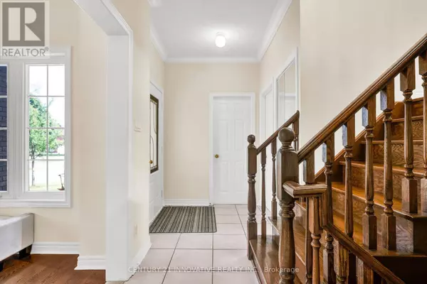 Pickering (liverpool), ON L1X2N8,2476 LINWOOD STREET