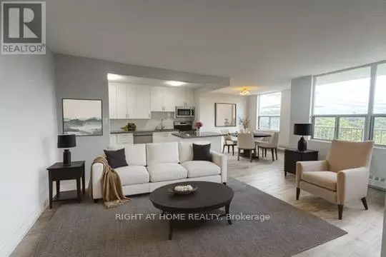 75 Eastdale AVE #417, Toronto (crescent Town), ON M4C5N3