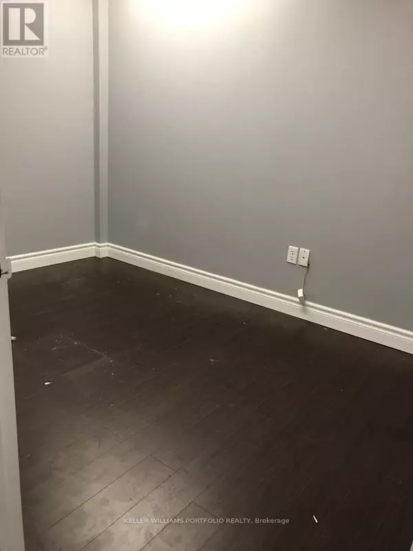 Ajax (south West), ON L1S3V4,250 Bayly ST #5