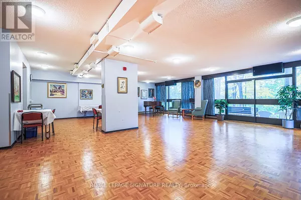Toronto (west Hill), ON M1E4Y1,50 Old Kingston RD #4203