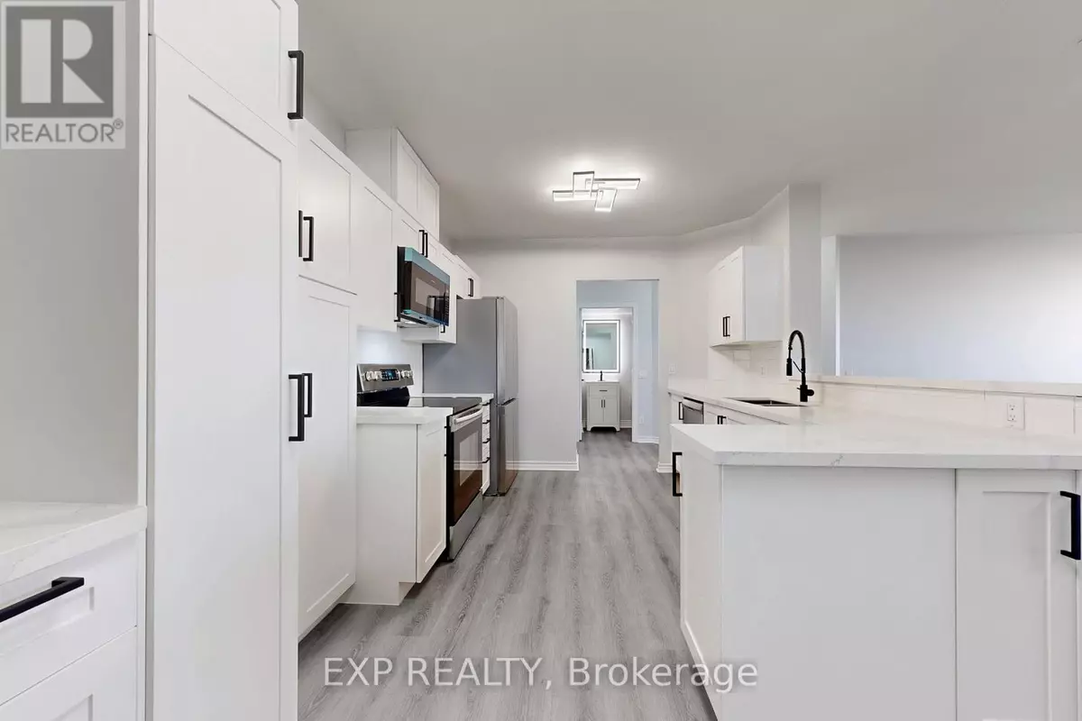 Toronto (bendale), ON M1P5B4,115 Omni DR #PH09