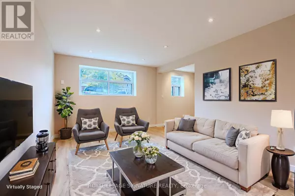 1 Hassard AVE #2, Toronto (east York), ON M4K3N3