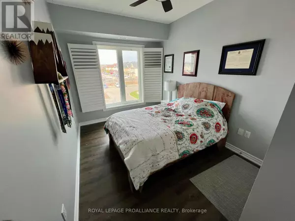 Clarington (bowmanville), ON L1C0V5,290 Liberty ST North #302