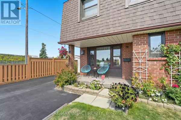 Oshawa (lakeview), ON L1J6G1,1506 FENELON CRESCENT