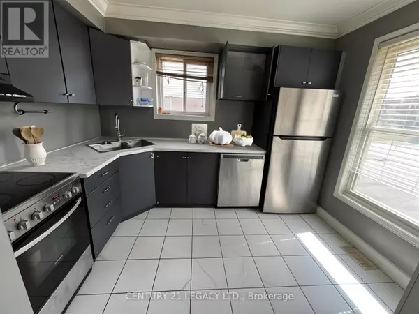 Oshawa (lakeview), ON L1J8G1,1544 CONNERY CRESCENT