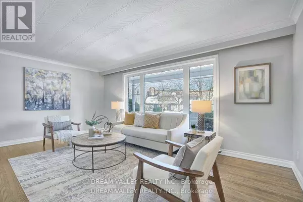 Toronto (guildwood), ON M1E1A2,52 SOUTH MARINE DRIVE