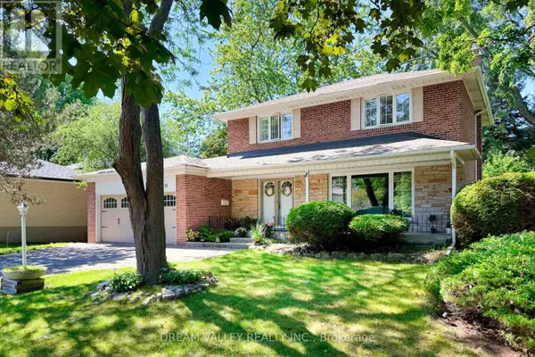 Toronto (guildwood), ON M1E1A2,52 SOUTH MARINE DRIVE