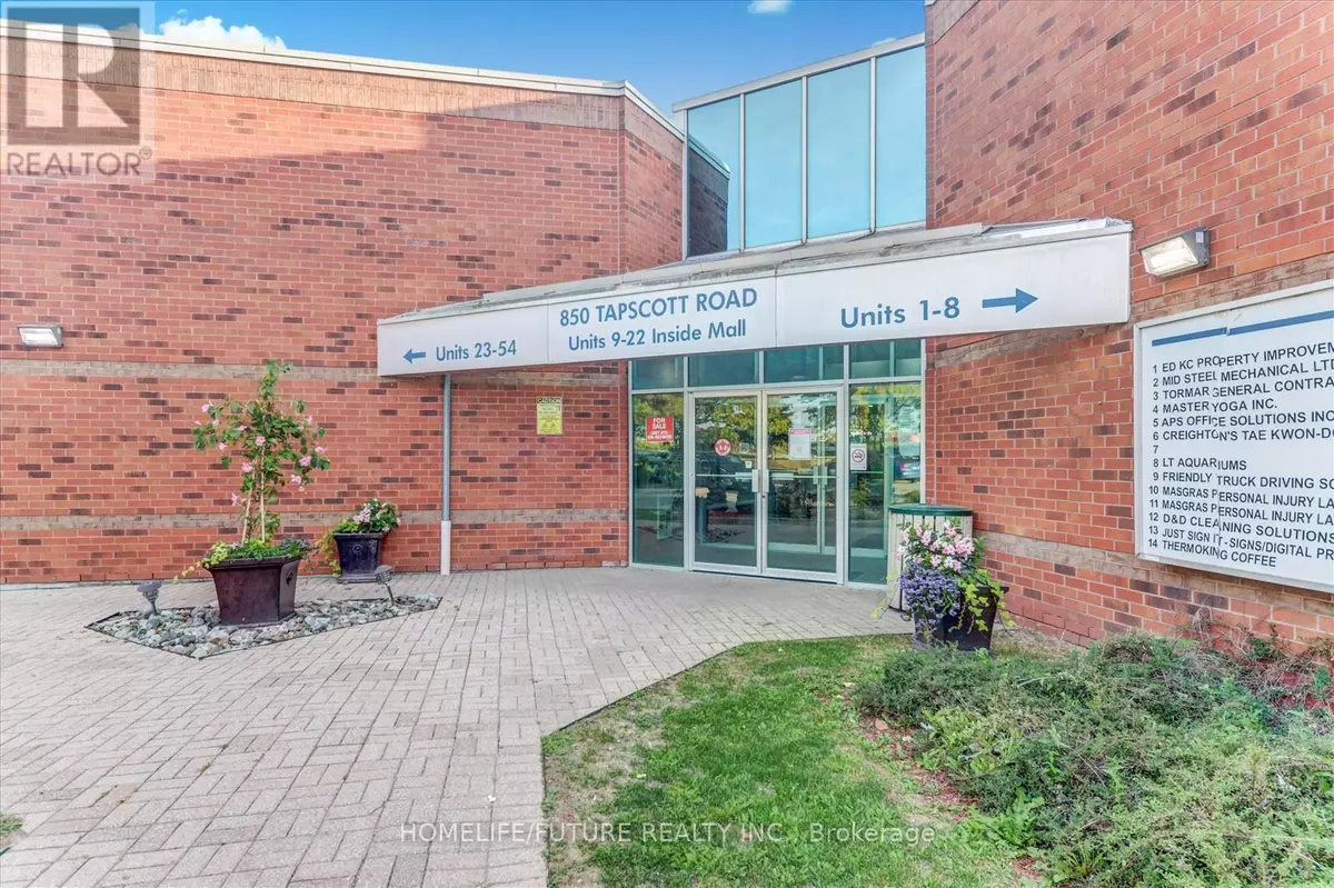 Toronto (rouge), ON M1X1N4,850 Tapscott RD #18