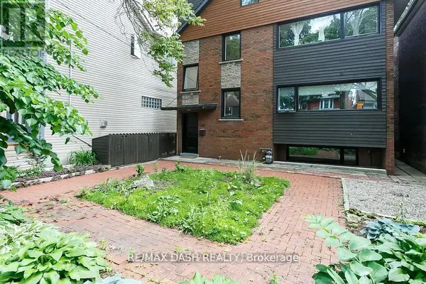 263 Boston AVE #1, Toronto (south Riverdale), ON M4M2V4