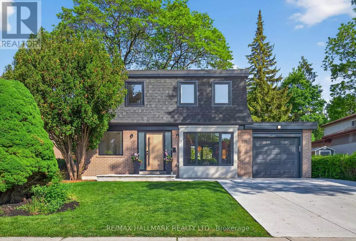 Toronto (guildwood), ON M1E1B8,225 CATALINA DRIVE