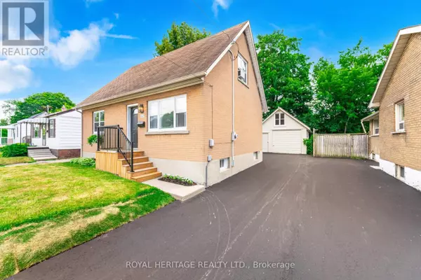 Oshawa (vanier), ON L1J1W3,241 MARQUETTE AVENUE