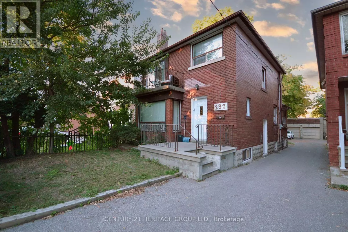 Toronto (woodbine-lumsden), ON M4C4K3,287 Cedarvale AVE #Lower
