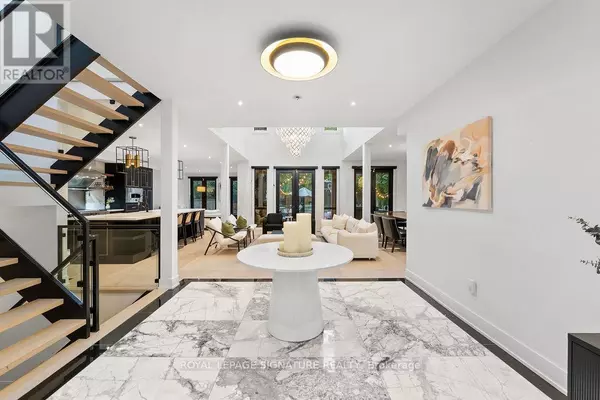 Toronto (cliffcrest), ON M1N4A2,102 MIDLAND AVENUE