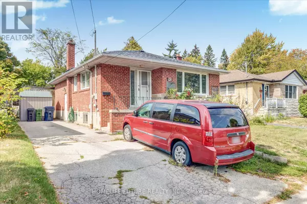 Toronto (west Hill), ON M1E2V1,90 Celeste DR #Main