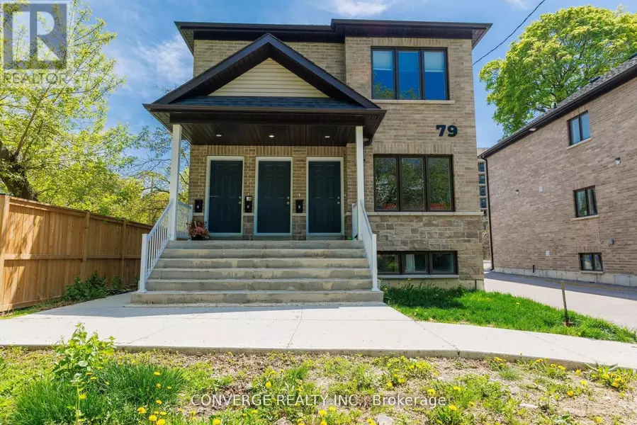 79 Hogarth ST #Lower, Oshawa (central), ON L1H1Y5