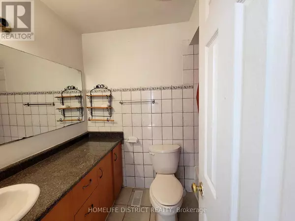 Toronto (malvern), ON M1B3S3,68 PIONEER PATHWAY