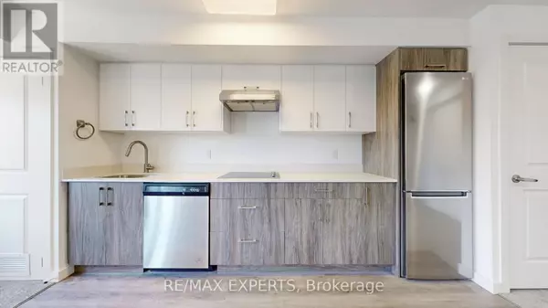 45 Connaught AVE #405, Toronto (greenwood-coxwell), ON M4L2V8