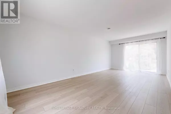 Toronto (malvern), ON M1B1V2,35 CRITTENDEN SQUARE