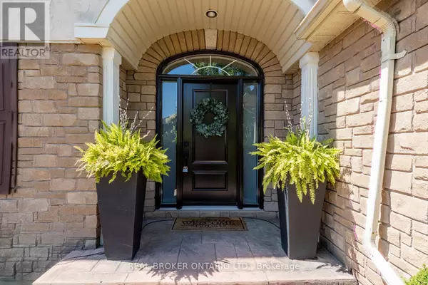 Clarington (courtice), ON L1E3A4,24 WORTHINGTON DRIVE