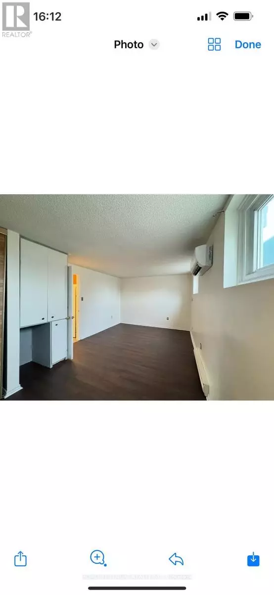 Oshawa (donevan), ON L1H8P1,29 Wellington ST #Bsmt