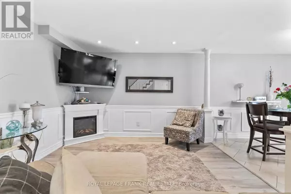 Ajax (central), ON L1Z1K3,24 INGOLD LANE