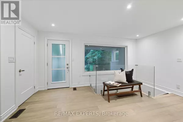 Clarington (newcastle), ON L1B1C2,507 MILL STREET S