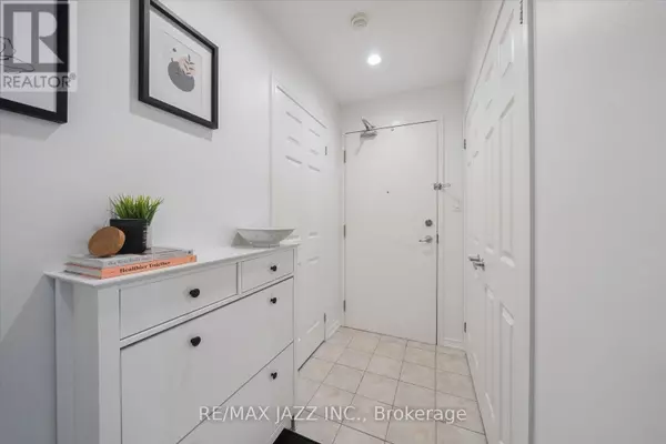 Clarington (bowmanville), ON L1C0G7,120 Aspen Springs DR #205