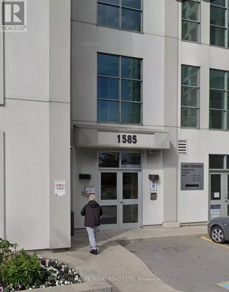 1585 Markham RD #303, Toronto (malvern), ON M1B2W1