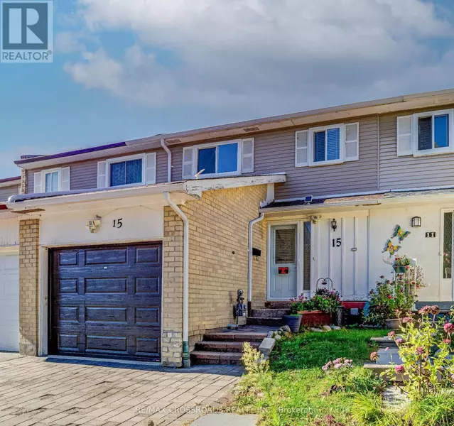 15 LOWRY SQUARE, Toronto (malvern), ON M1B1N7