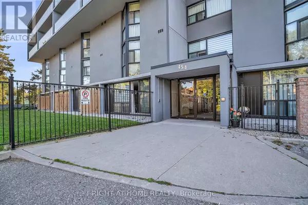 454 Centre ST South #110, Oshawa (central), ON L1H4C2