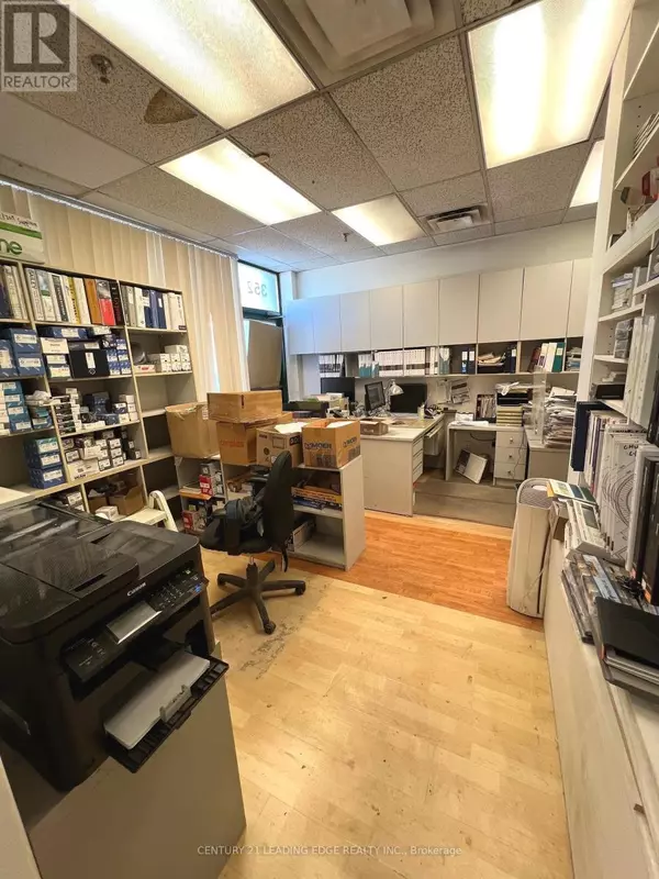 Toronto (milliken), ON M1V5H4,200 Silver Star BLVD #352