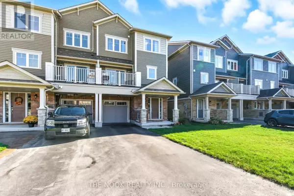 12 TABARET CRESCENT, Oshawa (windfields), ON L1L0G5