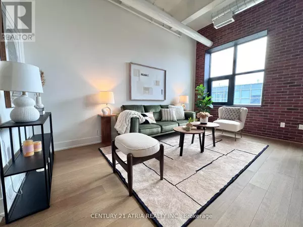 Toronto (south Riverdale), ON M4M1C3,150 Logan AVE #505