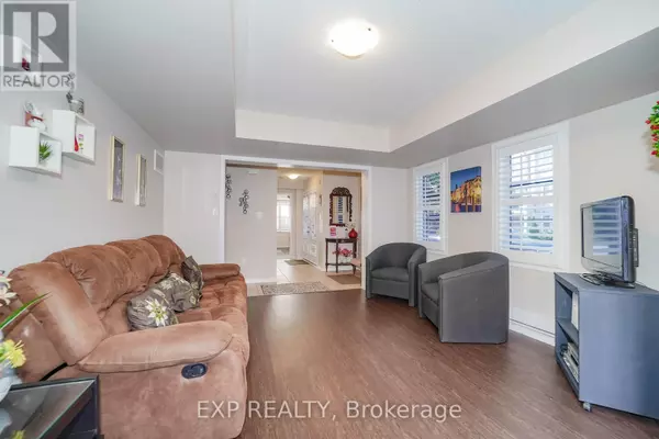 Toronto (clairlea-birchmount), ON M1L0C1,60 DEANS DRIVE