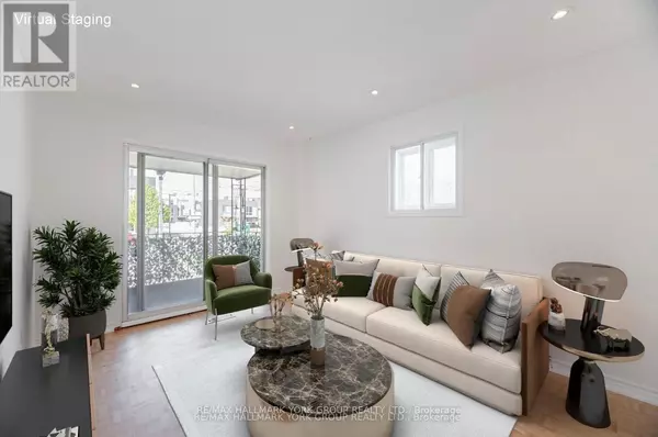 Toronto (south Riverdale), ON M4M3B3,57 CURZON ENTIRE HOUSE STREET