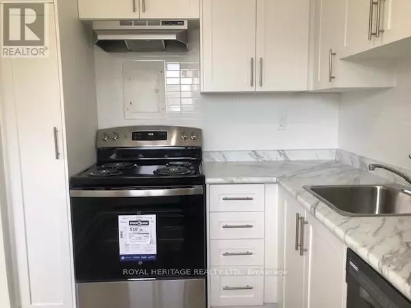 Oshawa (centennial), ON L1G4W3,945 Simcoe ST North #103