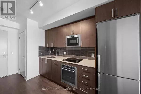 Oshawa (windfields), ON L1L0R5,2550 Simcoe ST North #906